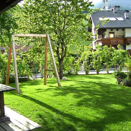 Appartements Haus Bachmann San Candido Exterior foto